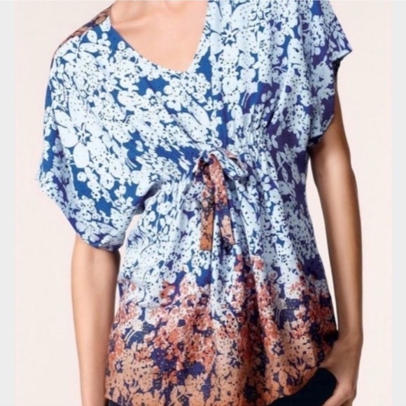CABI Ombré Printed Top - Picture 1 of 6